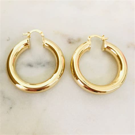 hypoallergenic gold hoop earrings